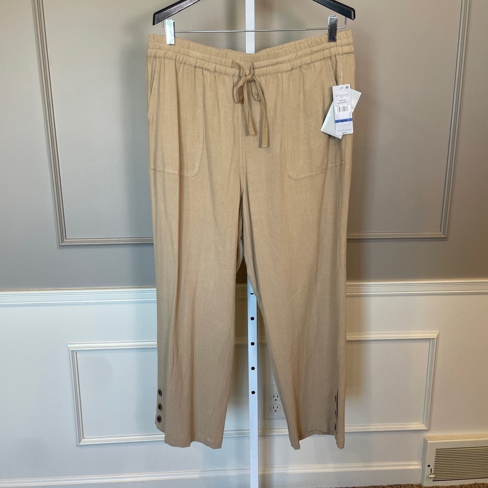 Multiples NWT XL Pants Wide Leg Elastic Waist Tan Casual Career Buttons